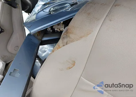 2013 Chrysler Town & Country Touring z USA, uszkodzony, nr VIN 2C4RC1BGXDR747700